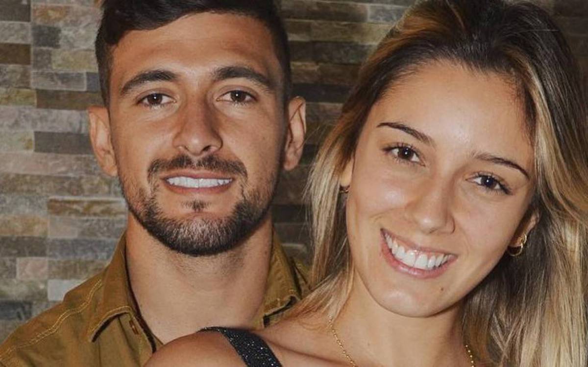 Arrascaeta e Camila Bastiani - Reprodu&ccedil;&atilde;o/Instagram
