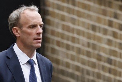 Dois britânicos estão entre os mortos no ataque ao aeroporto de Cabul