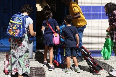 Irmãos deverão ser matriculados na mesma unidade de ensino no Rio