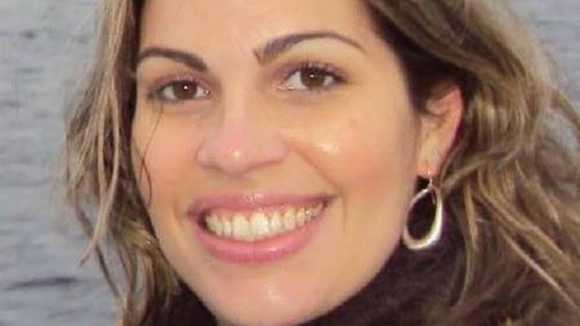 Fotos de Nathalie Rios Motta Salles, com 37 anos na época do crime. - Divulgação