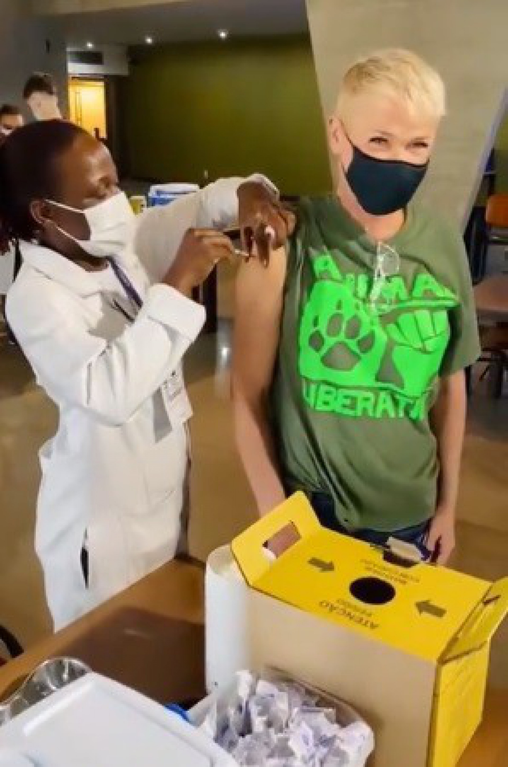 Xuxa Meneghel - Reprodução