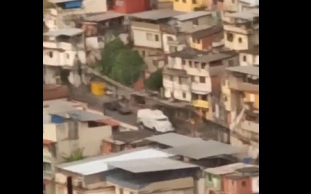 Manhã de tiroteio assusta moradores do Morro dos Prazeres