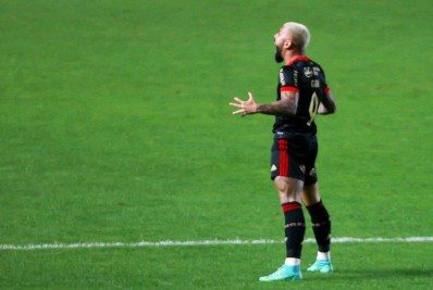 Contra a Chapecoense, Gabigol pode chegar a importante marca pelo Flamengo