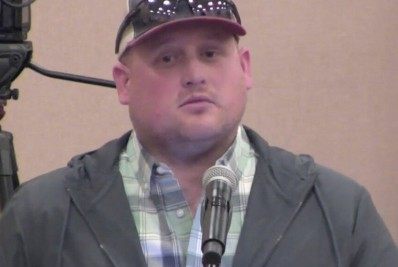 Ativista anti-máscara morre vítima da covid-19 nos Estados Unidos