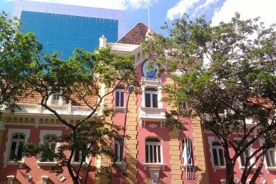 Homem é preso por furtar botijão de gás