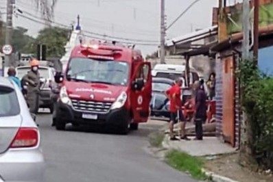 Homem é morto a tiros em bar e suspeito é preso horas depois em Resende
