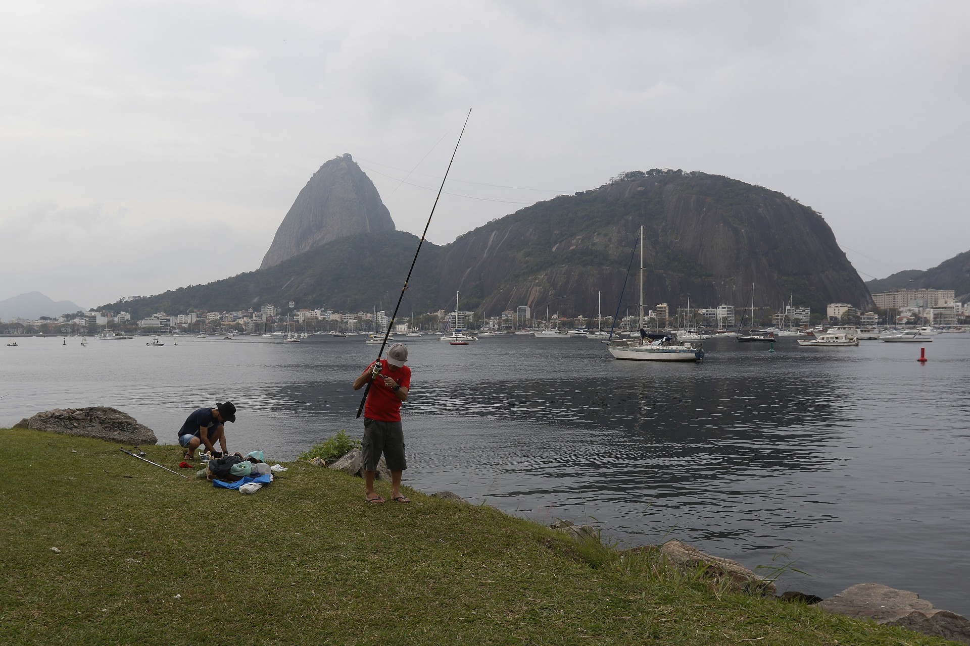 Tempo segue inst&aacute;vel na cidade do Rio com chuva a qualquer momento - Reginaldo Pimenta / Agencia O Dia