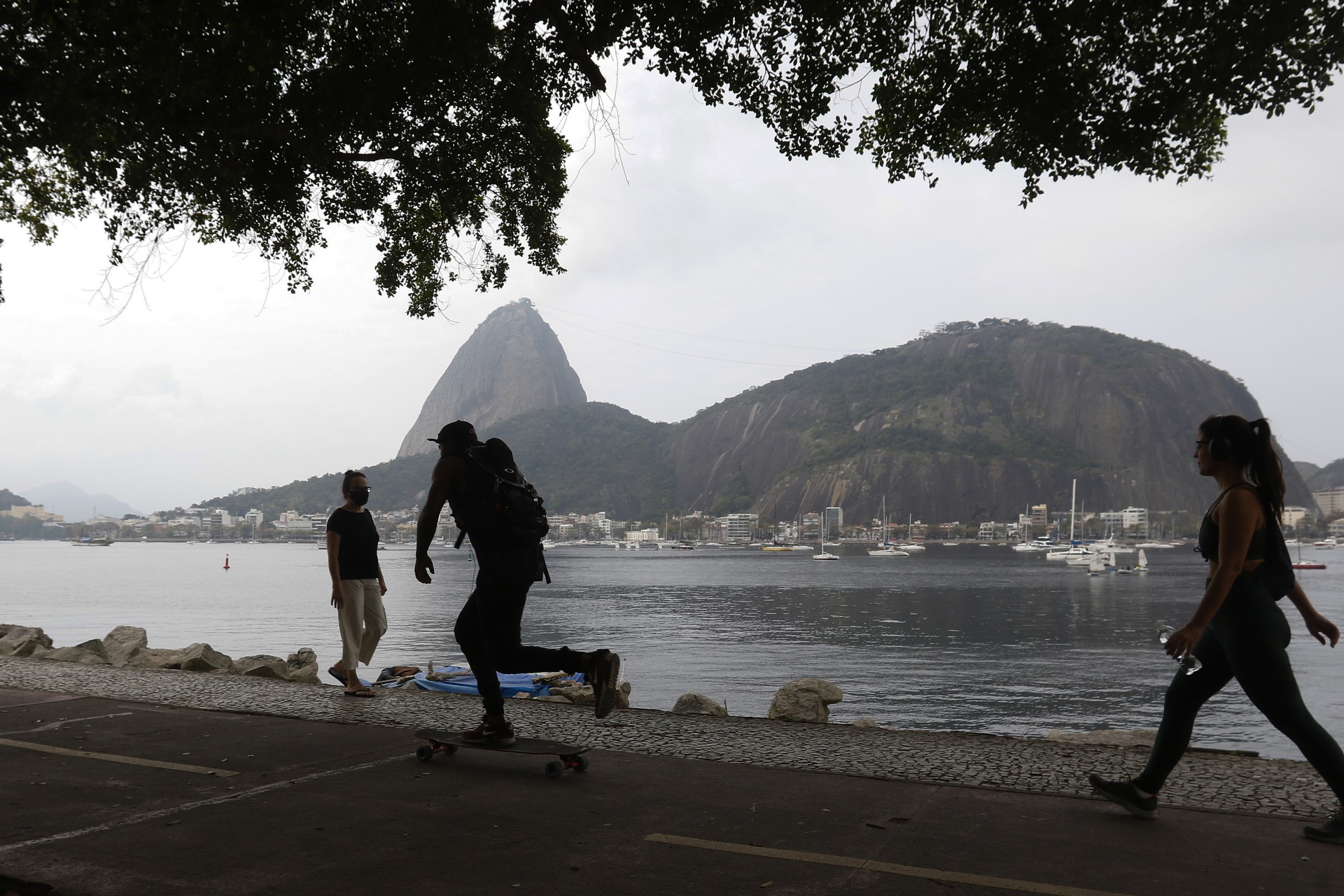 Tempo ficou nublado durante parte do domingo (29). Na foto, o Parque do Flamengo - Reginaldo Pimenta / Agencia O Dia