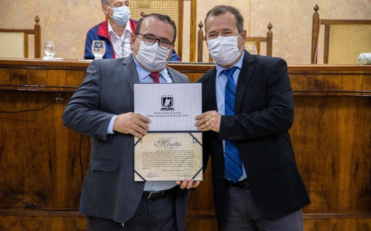 Profissionais de sa&uacute;de s&atilde;o homenageados em Duque de Caxias - ART V&Iacute;DEO/ VICTOR HUGO/Divulga&ccedil;&atilde;o