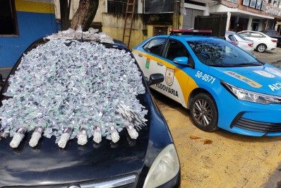 BPRv apreende drogas que seriam levadas para Saquarema