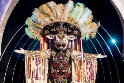 The Masked Singer BR: Boi-Bumbá dorme na praça e tem identidade revelada