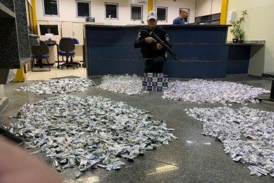 Polícia apreende droga que havia saído do Rio e seria entregue na Região dos Lagos