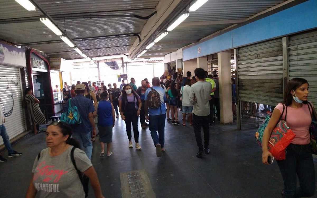 Trecho entre Comendador Soares e Japeri e o ramal Paracambi tiveram a circula&ccedil;&atilde;o suspensa na tarde desta quinta-feira