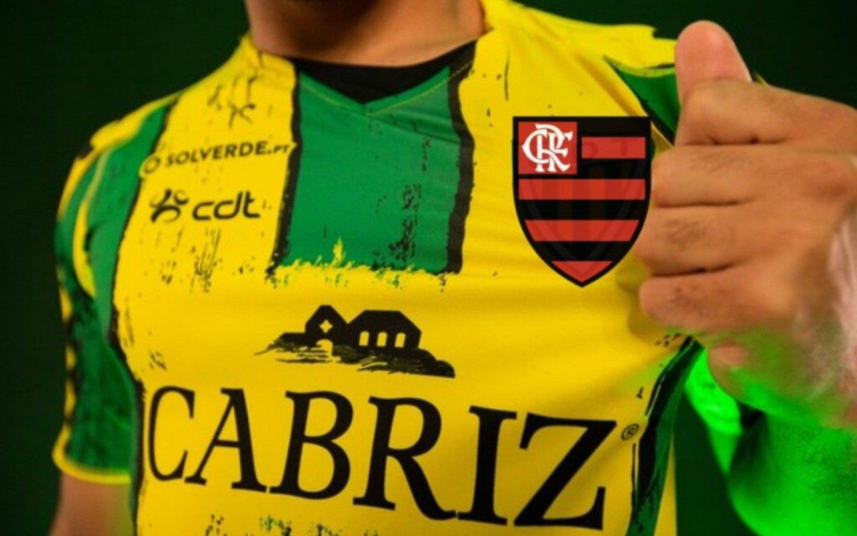 Camisa feita por torcedores do "Fla Tondela"