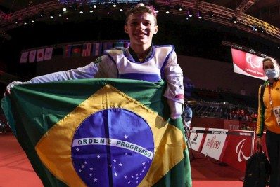 Brasil conquista quatro ouros, uma prata e um bronze e vai a duas finais 