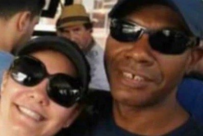 Ex-funcionário da família Bolsonaro revela ter participado de suposto esquema de 'rachadinha' de Flávio e Carlos