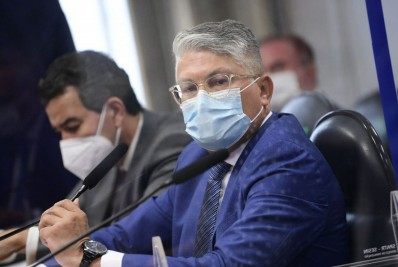 CPI da Covid: ex-secretário de saúde do DF se defende de irregularidades durante sua gestão