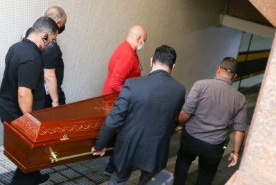 Corpo do ator Sérgio Mamberti é velado em São Paulo