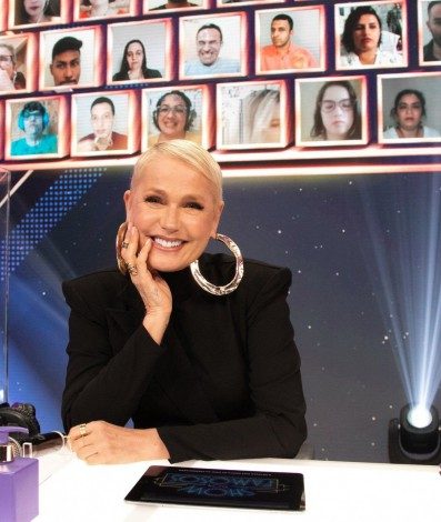 Xuxa foi uma das juradas do 'Show dos Famosos' neste primeiro 'Domingão' - Globo/Marcos Rosa