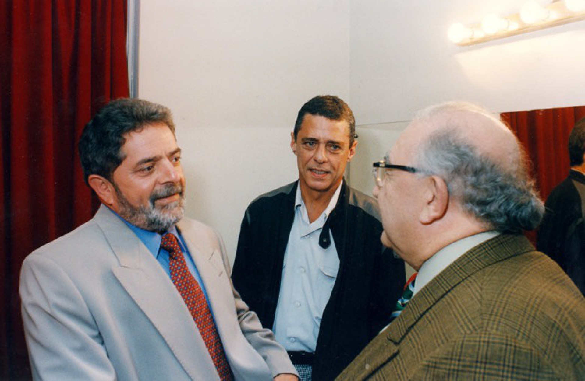 Ex-presidente Lula, Sérgio Mamberti e Chico Buarque - Reprodução