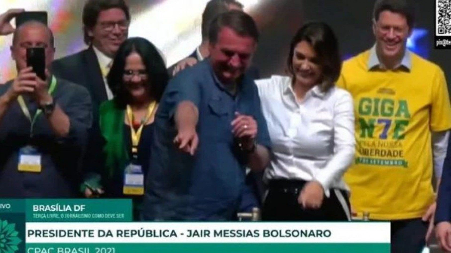 Bolsonaro, sobre Moraes: ‘Achando que vão me brochar, que vou recuar’