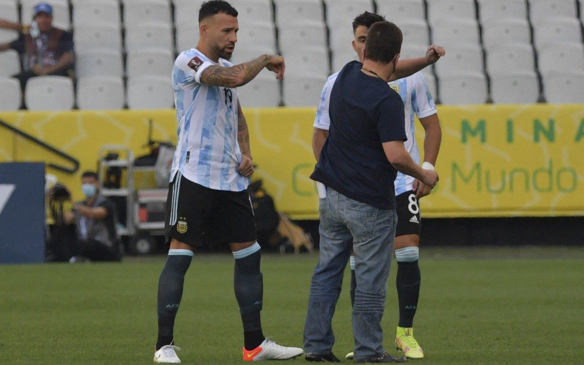 Partida entre Brasil e Argentina foi suspensa