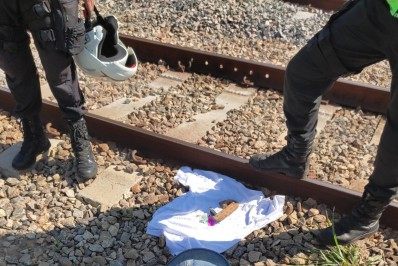 Homem é preso ao tentar furtar cabos da SuperVia em Japeri