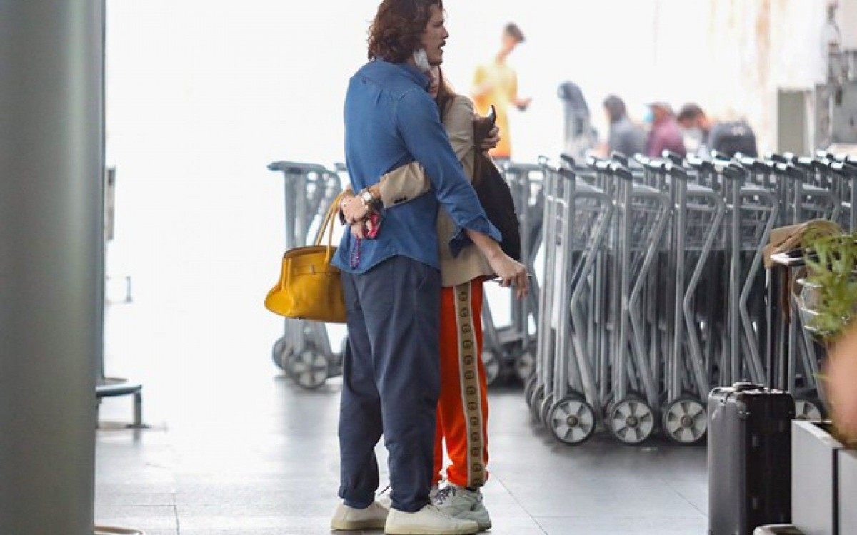 Giulia Be e Romulo Arantes Neto