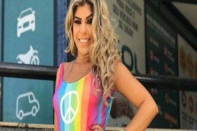 Cantora morre baleada enquanto andava de moto com namorado