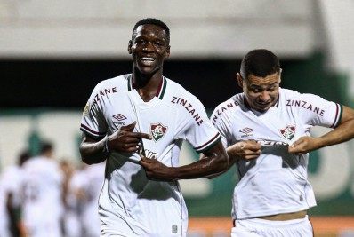 Com vitória, Fluminense reduz risco de rebaixamento e aumenta chance de Libertadores