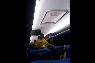 Vídeo: grupo recebe R$ 100, camisa e passagem de ônibus para participar de ato de 7 de setembro