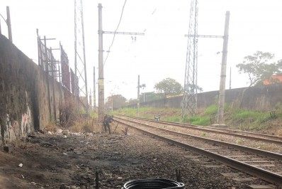 Policiais militares apreendem cabos furtados da SuperVia na Zona Oeste