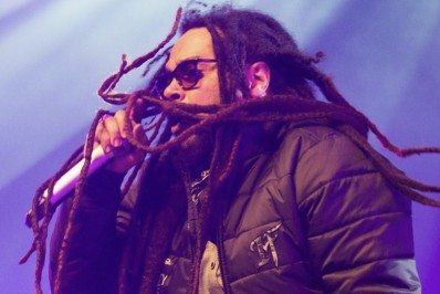 Sem pensão, filha de Marcelo Falcão fica sem plano de saúde e sem ir à faculdade