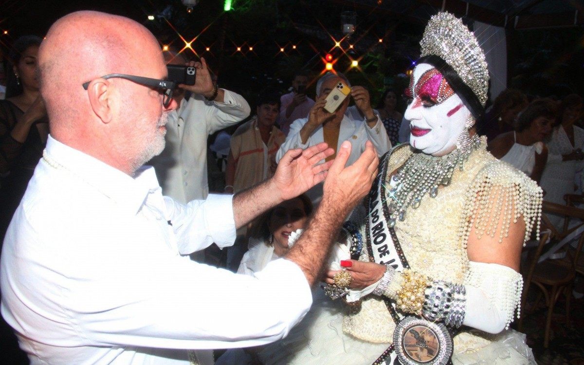 Eder Meneghine e Isabelita dos Patins