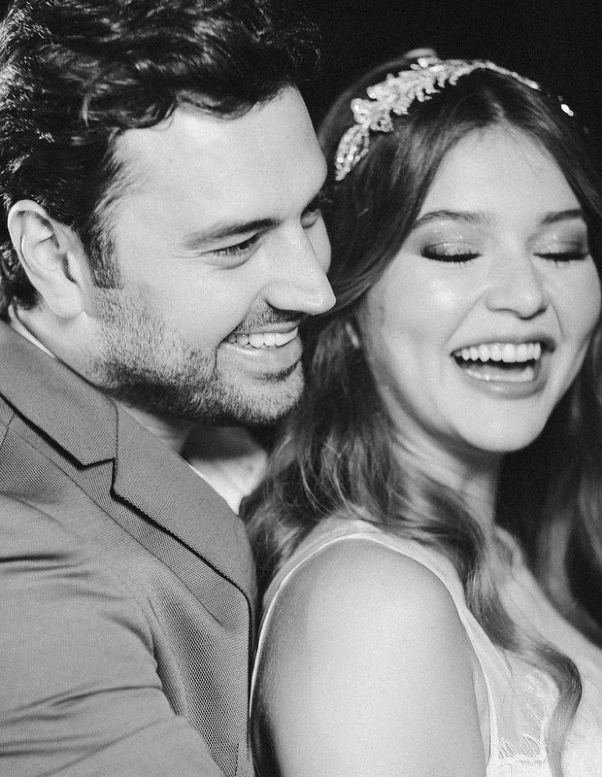 Lucas Santos e Lyandra Costa oficializam noivado - Reprodução Internet