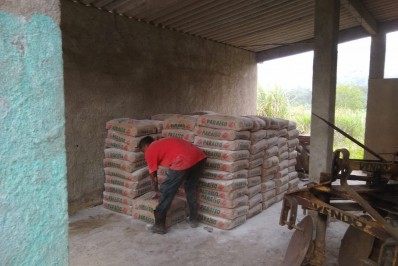 Magé estabelece compra coletiva de insumo para produtores agrícolas