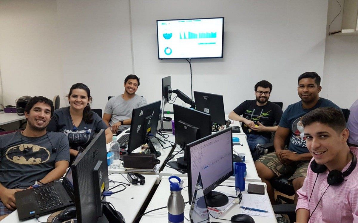 Há cerca de um ano, começou seu emprego dos sonhos em uma multinacional - Reprodução