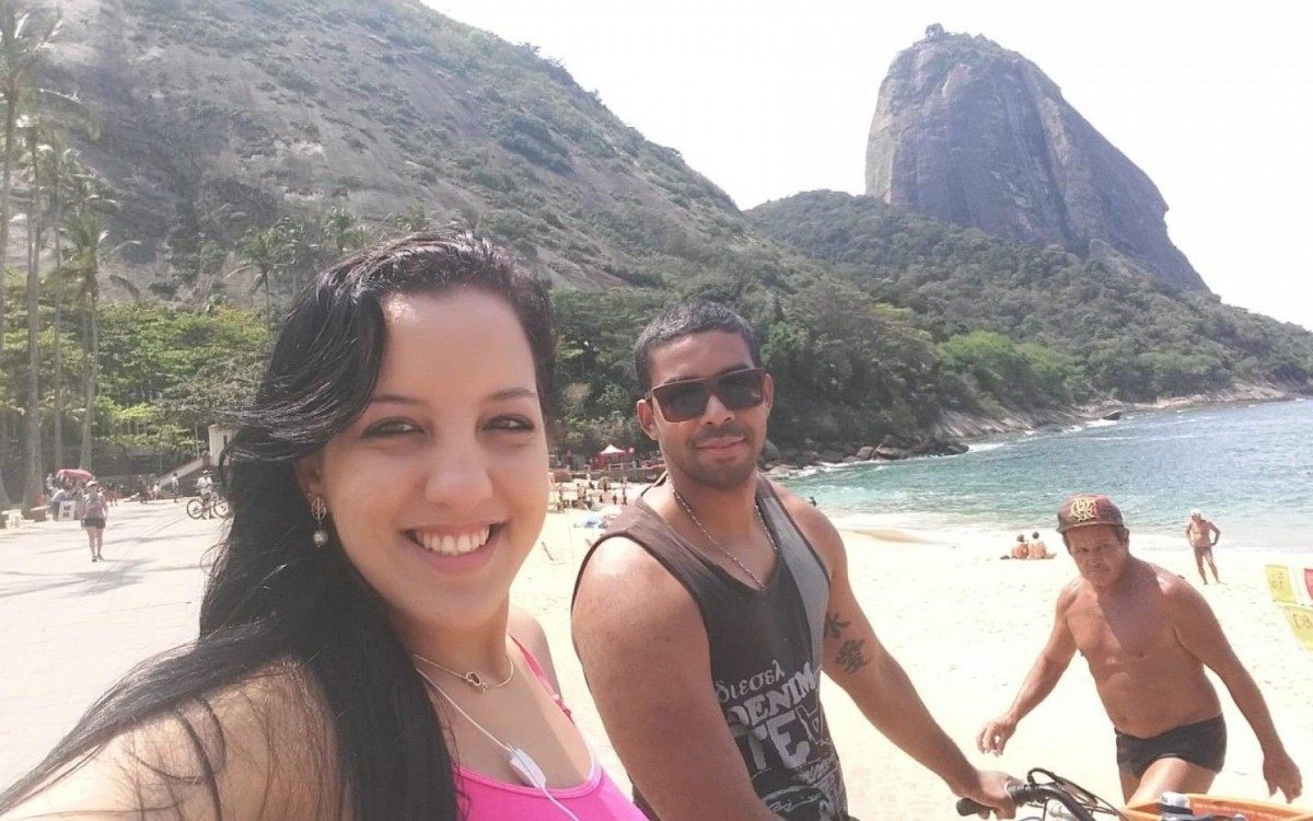 Raoni e a esposa, Erica Armond - Reprodução