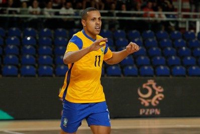 Futsal: Brasil desembarca na Lituânia em busca do hexa na Copa do Mundo