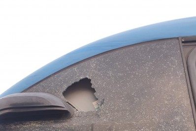 BRT é apedrejado dentro do Terminal Alvorada 