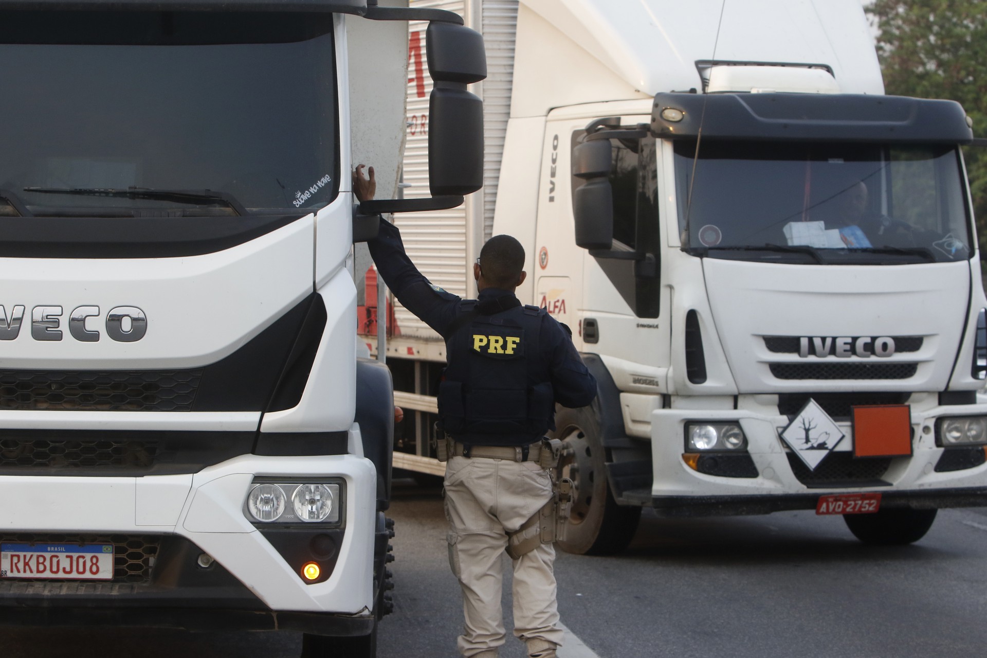 Geral - Manifestaçao caminhoneiros na BR040, na altura da reduc. - Reginaldo Pimenta / Agencia O Dia