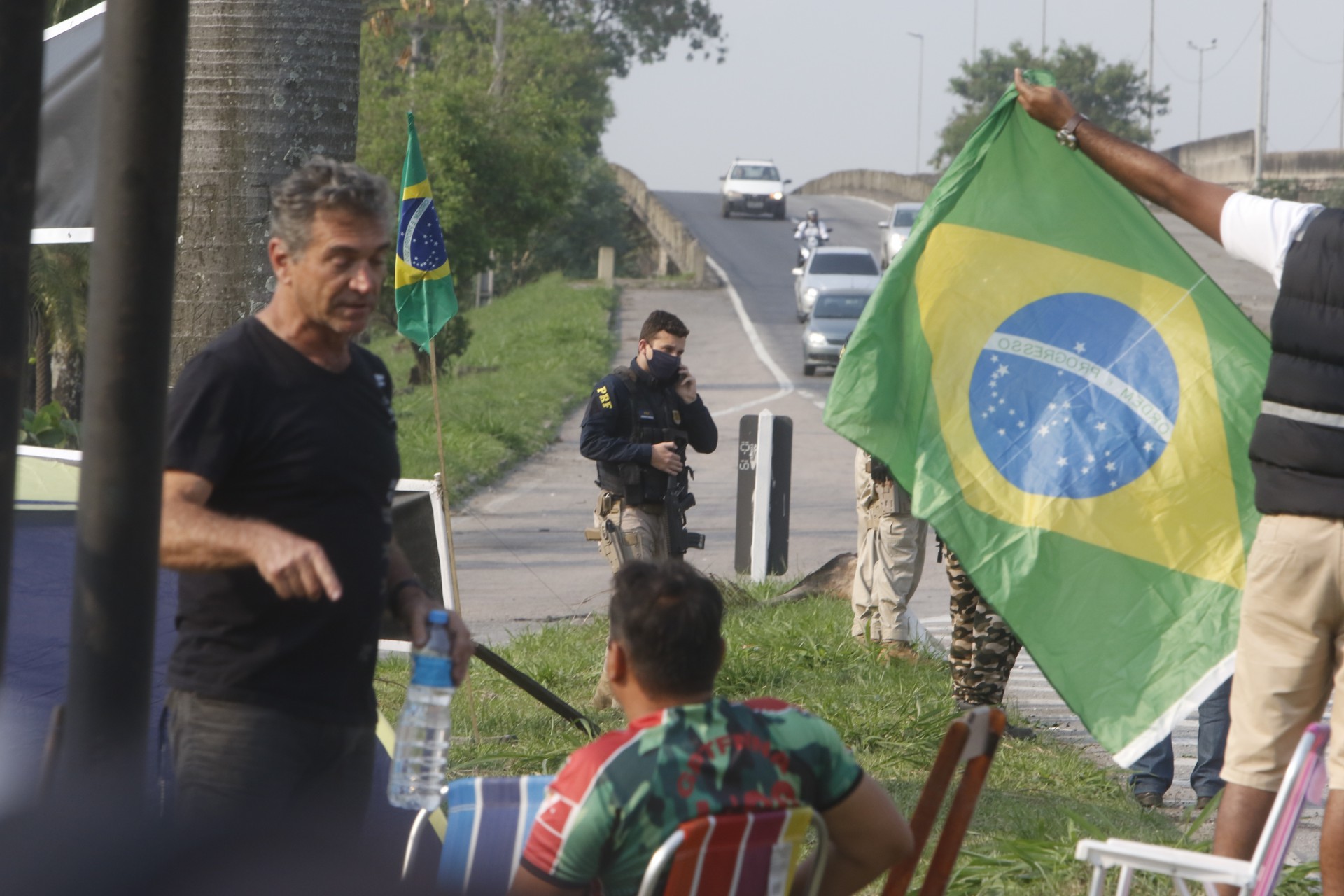Geral - Manifestaçao caminhoneiros na BR040, na altura da reduc. - Reginaldo Pimenta / Agencia O Dia