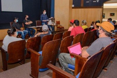 Teresópolis orienta vendedores ambulantes pré-autorizados sobre a legislação