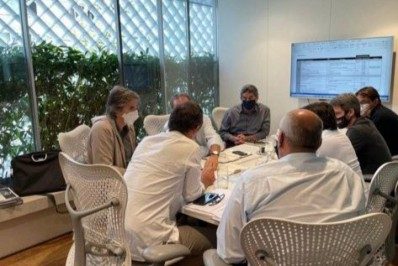 Botafogo se reúne com irmãos Moreira Salles por avanços na construção do novo CT