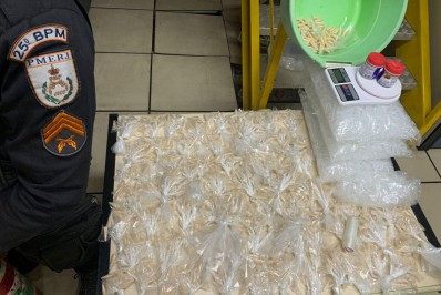 Homem é preso por tráfico de drogas no Jardim Peró, em Cabo Frio