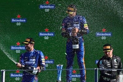 Ricciardo ganha GP da Itália, após batida impressionante de Verstappen e Hamilton