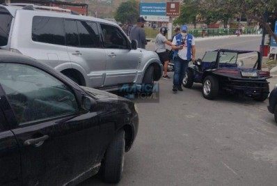 Três veículos são apreendidos durante 'blitz' em Ponta Negra