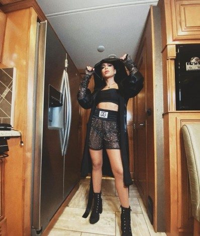Anitta se apresenta em evento de luta nos EUA
 - Reprodução