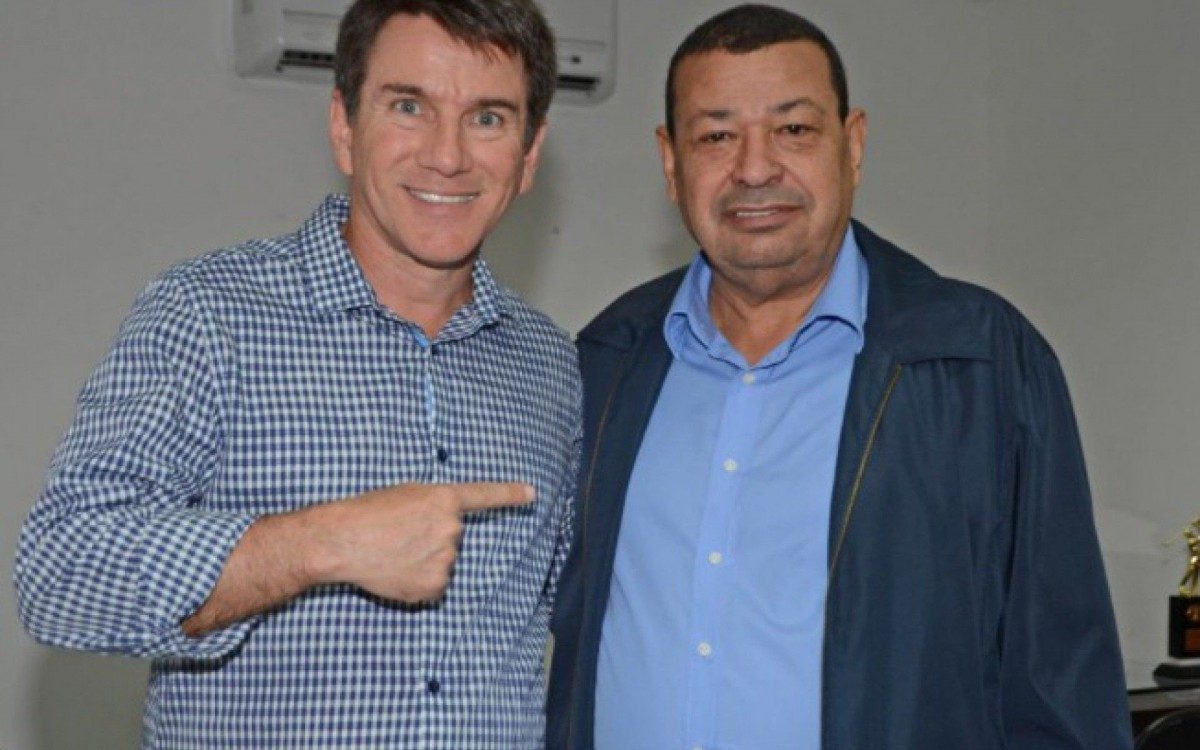 O ex-prefeito de Búzios, Dr. André Granado e seu vice, Henrique Gomes, no tempo que eram aliados políticos