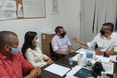 Darcy Vargas recebe visita do prefeito para tratar dos interesses do hospital
